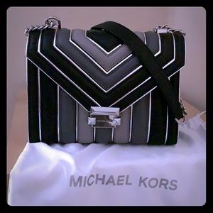 Michael Kors cross body hand bag